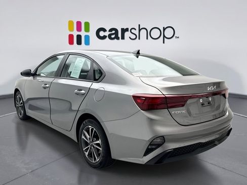 Used 2023 Kia Forte LXS FWD image 3