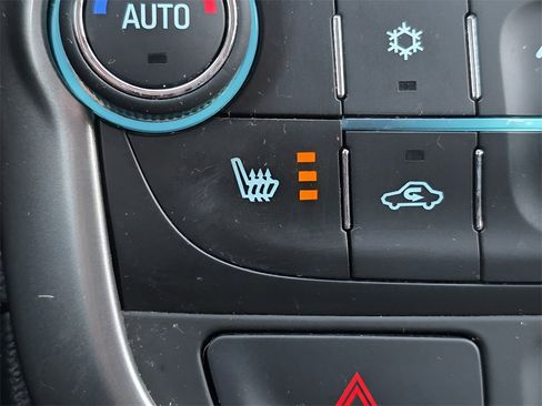 Used 2015 Chevrolet Malibu LT w/ Leather Package image 30