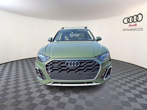 Used 2021 Audi Q5 e Premium Plus AWD/4WD image 2