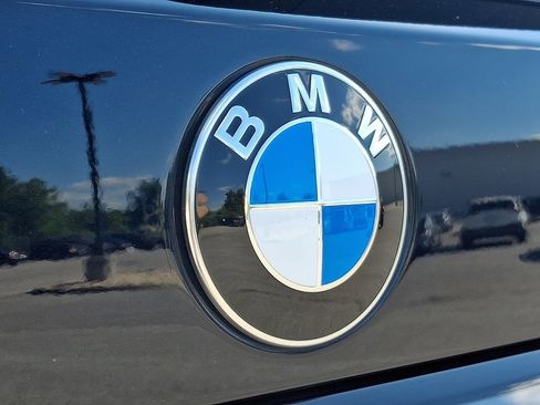 Used 2025 BMW X7 xDrive40i w/ M Sport Package AWD/4WD image 32