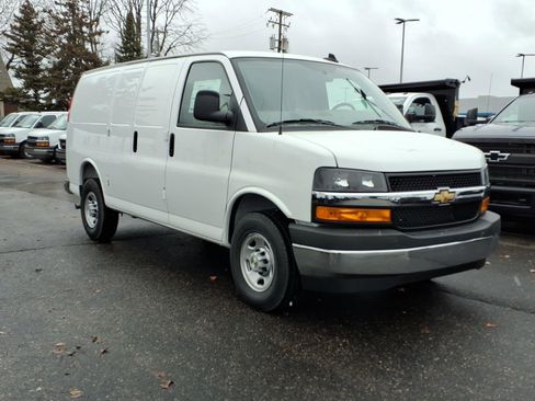 New 2025 Chevrolet Express 2500 w/ Driver Convenience Package RWD image 3