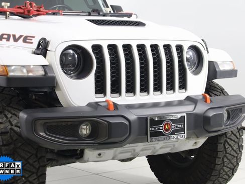 Used 2023 Jeep Gladiator Mojave w/ Cold Weather Group image 37