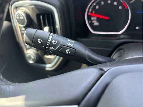 Used 2021 Chevrolet Silverado 1500 LT Trail Boss w/ Convenience Package II image 25