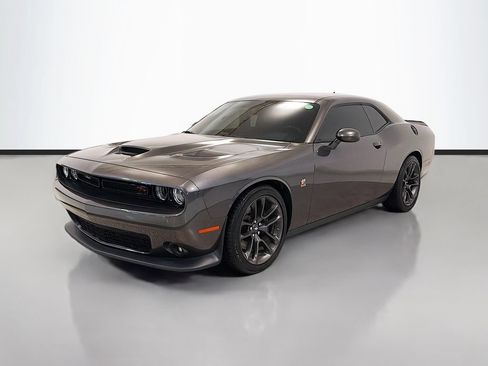 Used 2022 Dodge Challenger R/T Scat Pack w/ Plus Package RWD image 5