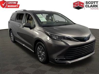 Used 2024 Toyota Sienna XLE