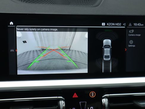 Used 2020 BMW 330i Sedan w/ Convenience Package image 16