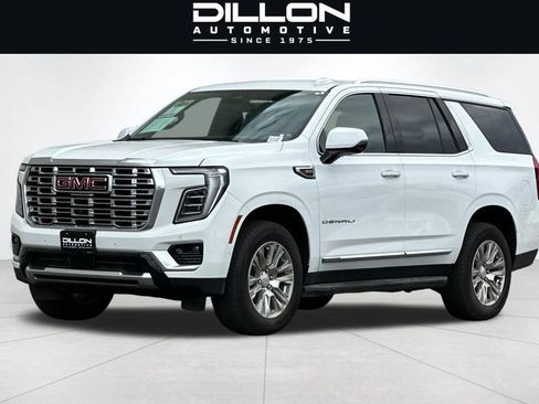 Used 2025 GMC Yukon Denali AWD/4WD image 8
