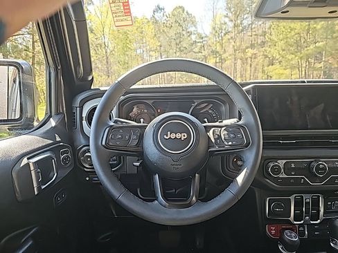 Certified 2025 Jeep Wrangler Unlimited Sport S 4xe image 13