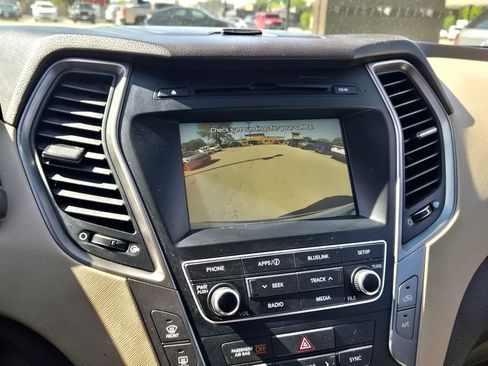 Used 2017 Hyundai Santa Fe Sport AWD/4WD image 32