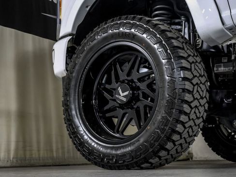 Used 2023 Ford F250 Limited w/ FX4 Off-Road Package image 56