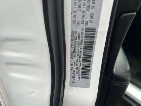 Used 2016 Jeep Grand Cherokee Laredo w/ Quick Order Package 23E image 36