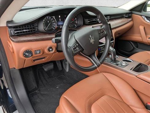 Used 2022 Maserati Quattroporte GT image 10