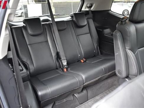 Used 2024 Subaru Ascent Touring AWD/4WD image 27