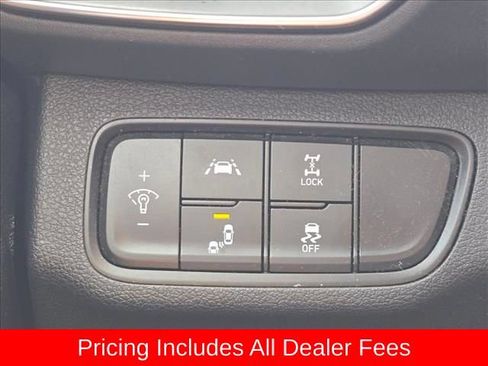 Used 2019 Hyundai Santa Fe SE AWD/4WD image 9