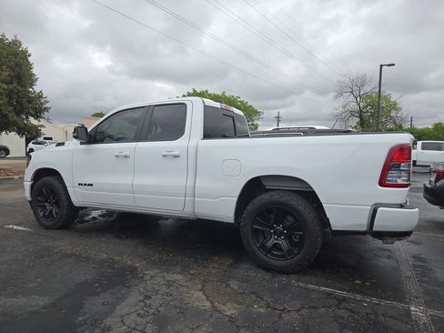 Used 2022 RAM 1500 Big Horn AWD/4WD image 9