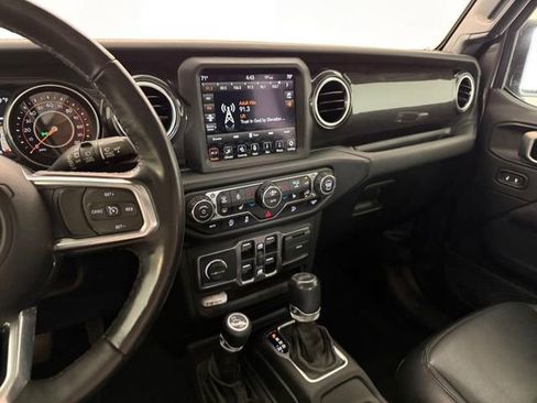 Used 2021 Jeep Wrangler Unlimited Sahara image 15
