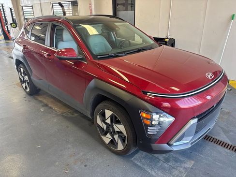Used 2024 Hyundai Kona Limited AWD/4WD image 1