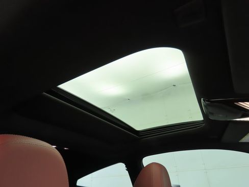 Used 2024 BMW 430i 430i w/ Premium Package image 17