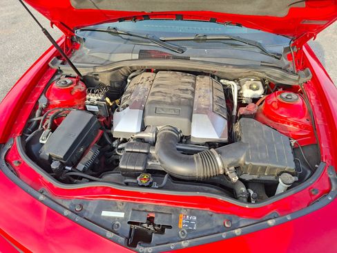 Used 2014 Chevrolet Camaro SS w/ RS Package RWD image 8