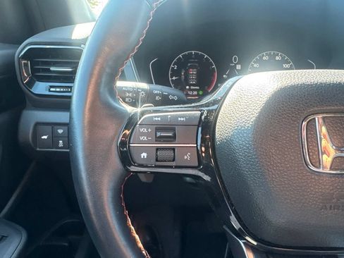 Used 2024 Honda Pilot TrailSport image 26