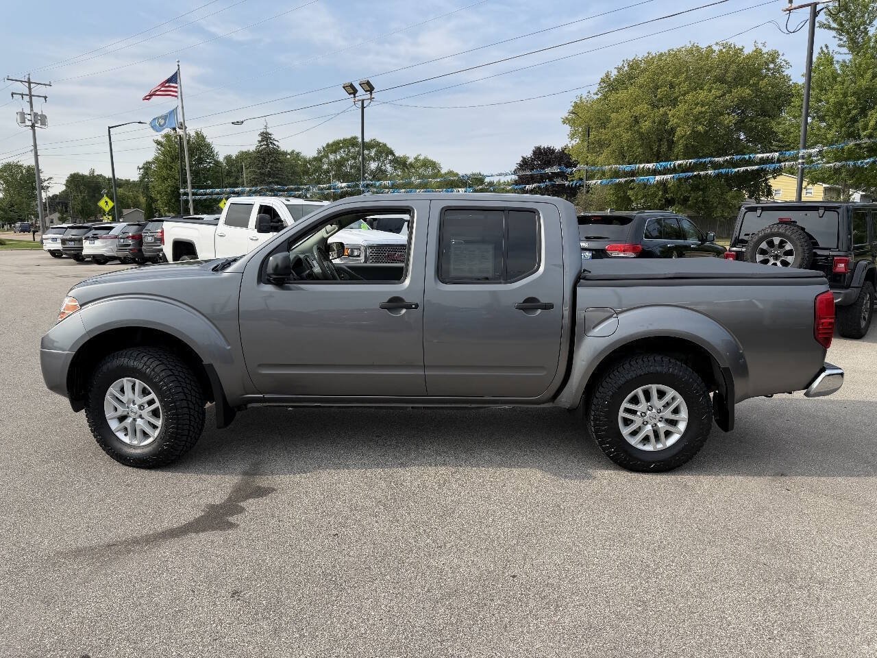 Used 2018 Nissan Frontier SV AWD/4WD image 4