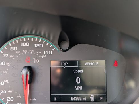 Used 2019 Chevrolet Trax LT w/ LT Convenience Package image 13