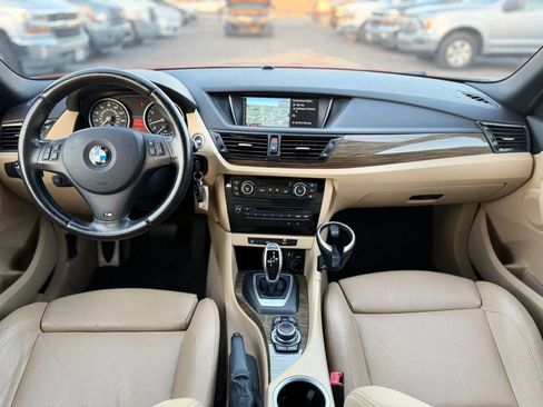 Used 2013 BMW X1 sDrive28i RWD image 16