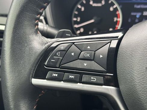 Used 2023 Nissan Altima 2.5 SR w/ SR Premium Package image 23