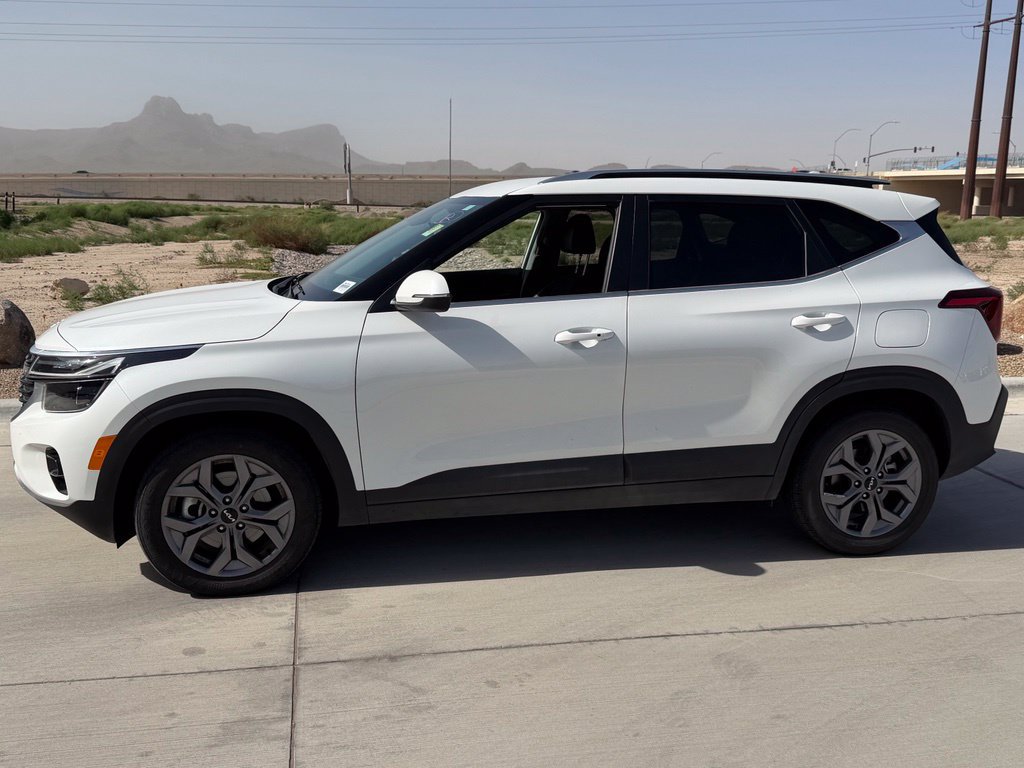 Used 2024 Kia Seltos S AWD/4WD image 5