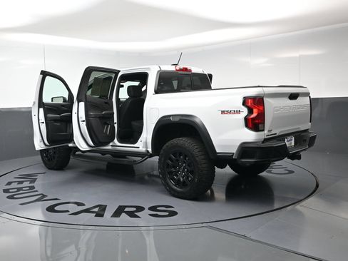 Used 2026 Chevrolet Colorado Trail Boss AWD/4WD image 29
