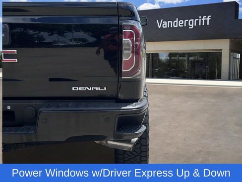 Used 2016 GMC Sierra 1500 Denali w/ Enhanced Driver Alert Package AWD/4WD image 11