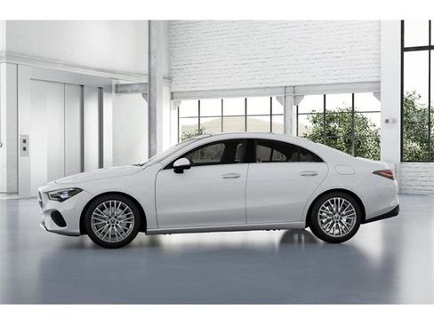New 2026 Mercedes-Benz CLA 250 4MATIC image 35