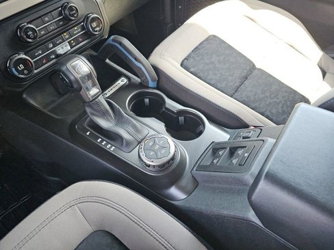 Used 2023 Ford Bronco Wildtrak AWD/4WD image 35