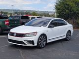 Used 2018 Volkswagen Passat 3.6 image 3