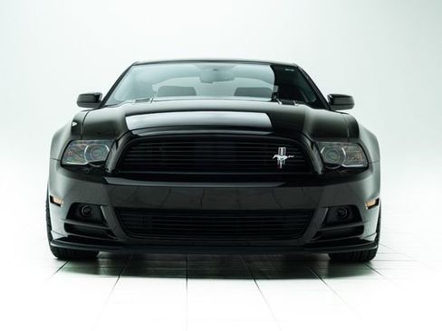 Used 2013 Ford Mustang GT Premium image 6