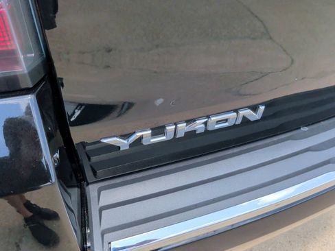 Used 2018 GMC Yukon Denali w/ Denali Ultimate Package AWD/4WD image 53