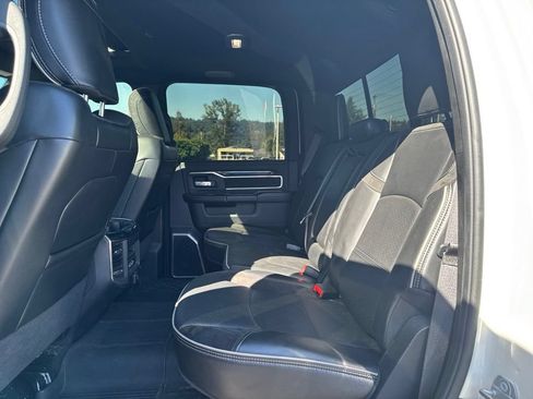 Used 2020 RAM 3500 Laramie AWD/4WD image 10