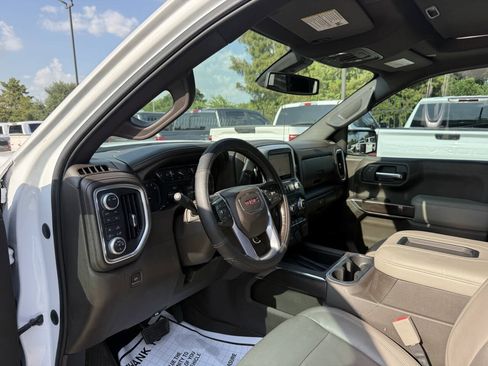 Used 2020 GMC Sierra 1500 SLT AWD/4WD image 6