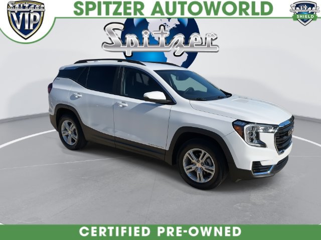 Certified 2023 GMC Terrain SLE w/ Driver Convenience Package FWD image 3