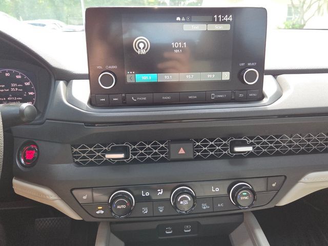 Certified 2023 Honda Accord EX image 18