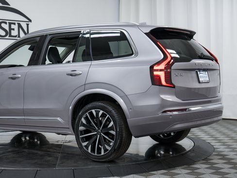 New 2026 Volvo XC90 B5 Ultra w/ Protection Package image 30