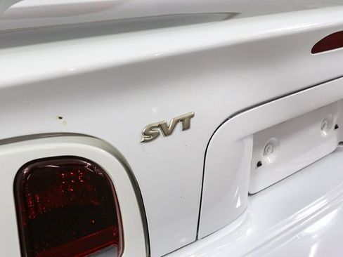 Used 1996 Ford Mustang Cobra image 10