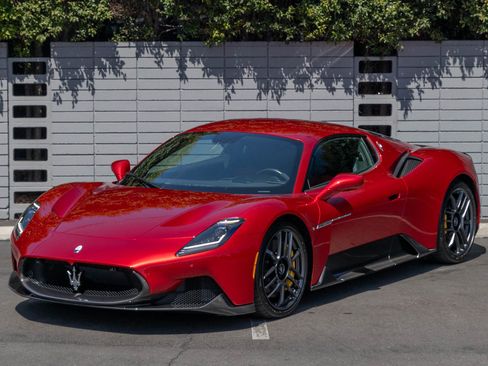 Used 2022 Maserati MC20 Coupe RWD image 17