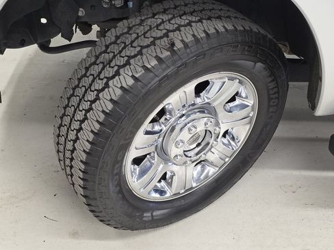 Used 2016 Ford F250 Lariat w/ Chrome Package AWD/4WD image 27