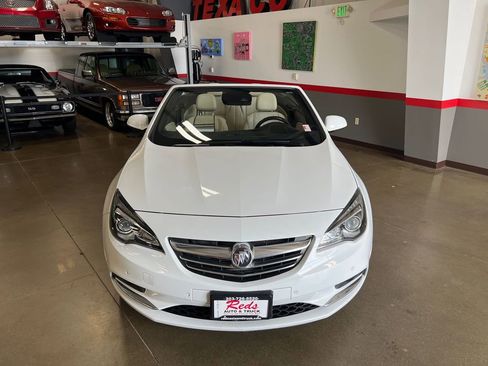 Used 2019 Buick Cascada Premium image 56