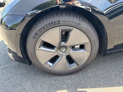 Used 2023 Tesla Model 3 Standard Range RWD image 13