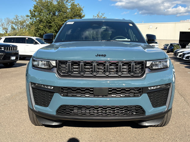 New 2027 Jeep Grand Cherokee Limited AWD/4WD image 6