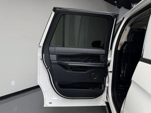 Used 2019 Ford Expedition Max Platinum AWD/4WD image 20