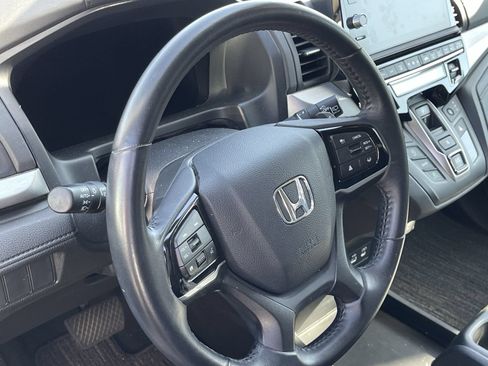 Used 2025 Honda Odyssey EX-L image 12