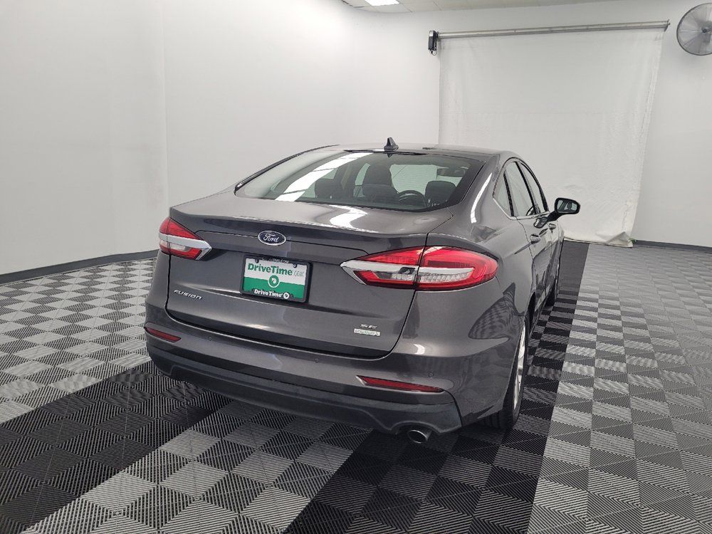 Used 2020 Ford Fusion SE FWD image 7